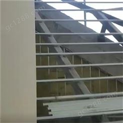华炫 金属旋转卷弧楼梯 商场装修 弧形钢结构旋转设计